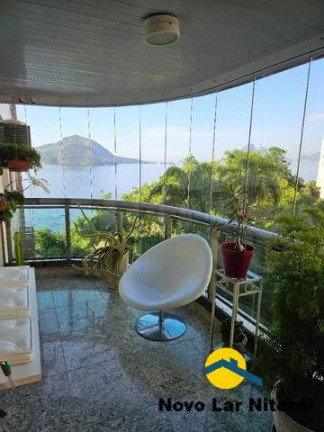 Apartamento com 4 Quartos à Venda, 204 m² em Icaraí - Niterói