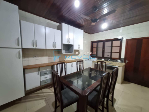 Imagem Casa com 3 Quartos à Venda, 405 m² em Canto Do Forte - Praia Grande Imagem Casa com 3 Quartos à Venda, 405 m² em Canto Do Forte - Praia Grande