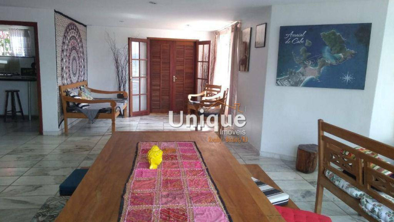 Imagem Casa com 9 Quartos à Venda, 400 m² em Pontal Do Atalaia - Arraial Do Cabo Imagem Casa com 9 Quartos à Venda, 400 m² em Pontal Do Atalaia - Arraial Do Cabo