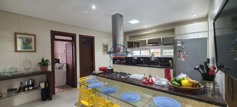 Imagem Casa com 5 Quartos para Alugar ou Temporada, 430 m² em Parque Do Jiqui - Parnamirim Imagem Casa com 5 Quartos para Alugar ou Temporada, 430 m² em Parque Do Jiqui - Parnamirim