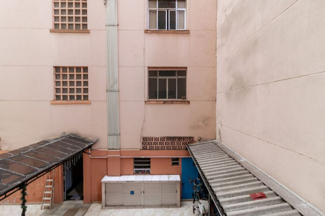 Imagem Imóvel com 2 Quartos à Venda,  em República - São Paulo