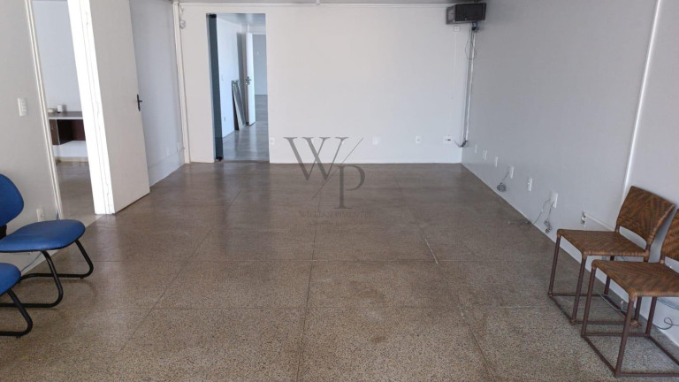 Imagem Imóvel com 12 Quartos à Venda, 1.200 m² em Setor Castelo Branco - Goiânia Imagem Imóvel com 12 Quartos à Venda, 1.200 m² em Setor Castelo Branco - Goiânia