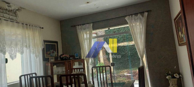 Imagem Casa com 4 Quartos à Venda, 404 m² em Centro - Pouso Alegre Imagem Casa com 4 Quartos à Venda, 404 m² em Centro - Pouso Alegre