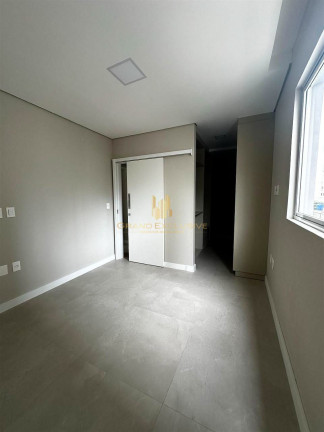 Imagem Apartamento com 2 Quartos para Alugar, 93 m² em Centro - Balneário Camboriú Imagem Apartamento com 2 Quartos para Alugar, 93 m² em Centro - Balneário Camboriú