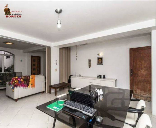 Casa com 4 Quartos à Venda, 220 m² em Campo Belo - São Paulo