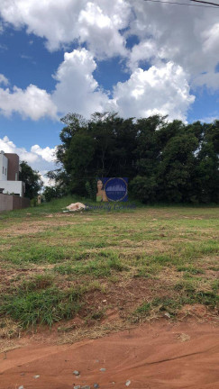 Imagem Terreno à Venda, 450 m² em Ninho Verde 2 - Pardinho Imagem Terreno à Venda, 450 m² em Ninho Verde 2 - Pardinho