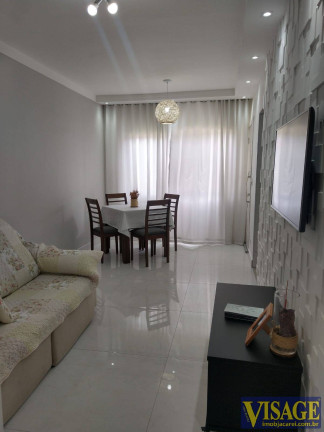 Imagem Casa com 3 Quartos à Venda,  em Cid. Salvador - Jacareí