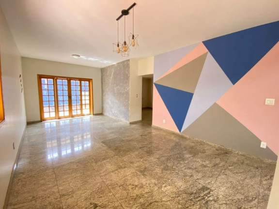 Imagem Casa com 4 Quartos à Venda, 346 m² em Jardim Patrícia - Uberlândia Imagem Casa com 4 Quartos à Venda, 346 m² em Jardim Patrícia - Uberlândia