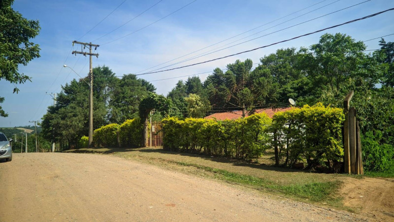Imagem Chácara com 2 Quartos à Venda, 1.400 m² em Centro - Capela Do Alto Imagem Chácara com 2 Quartos à Venda, 1.400 m² em Centro - Capela Do Alto