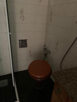 Imagem Imóvel com 1 Quarto à Venda, 40 m² em Centro - Niterói Imagem Imóvel com 1 Quarto à Venda, 40 m² em Centro - Niterói