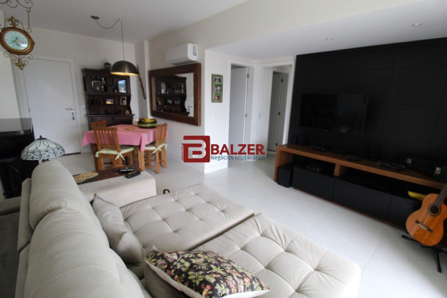 Imagem Apartamento com 2 Quartos à Venda, 92 m² em Itacorubi - Florianópolis