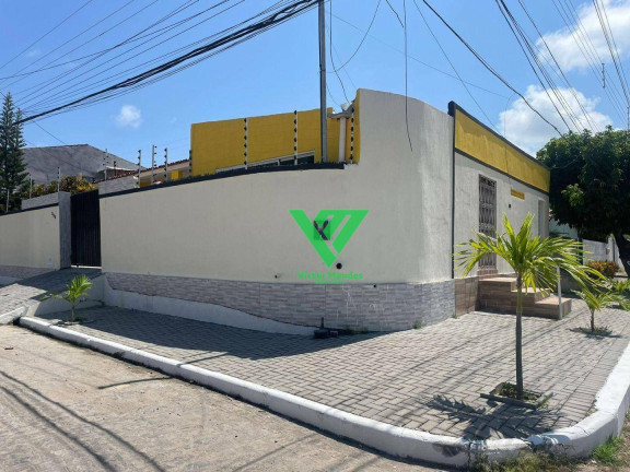 Casa com 5 Quartos à Venda, 180 m² em Camboinha - Cabedelo