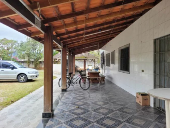 Imagem Casa com 3 Quartos à Venda, 240 m² em Pereque Mirim - Caraguatatuba Imagem Casa com 3 Quartos à Venda, 240 m² em Pereque Mirim - Caraguatatuba