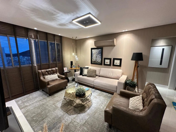 Imagem Apartamento com 4 Quartos à Venda, 143 m² em Centro - Balneário Camboriú Imagem Apartamento com 4 Quartos à Venda, 143 m² em Centro - Balneário Camboriú