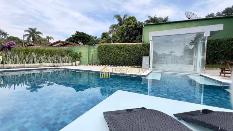 Imagem Casa com 7 Quartos à Venda, 400 m² em Pouso Alegre - Santa Isabel