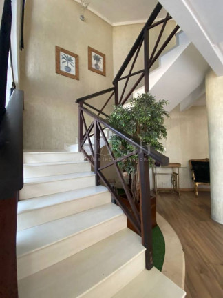 Imagem Sobrado com 5 Quartos à Venda, 270 m² em Nações - Balneário Camboriú
