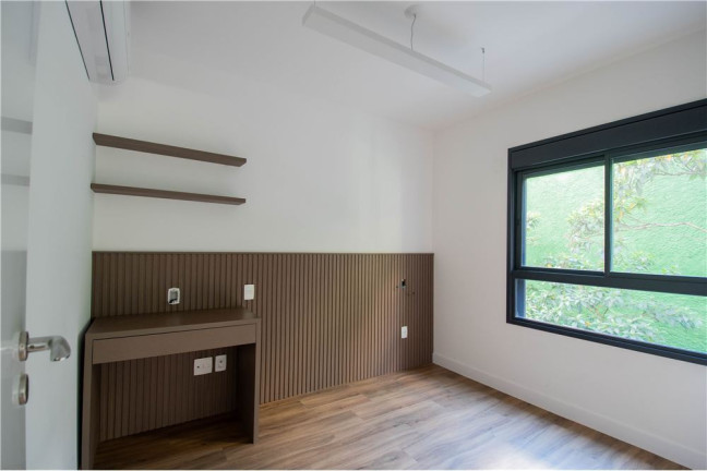 Imagem Imóvel com 1 Quarto à Venda, em Indianópolis - São Paulo Imagem Imóvel com 1 Quarto à Venda, em Indianópolis - São Paulo