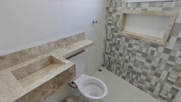 Imagem Casa com 3 Quartos à Venda, 100 m² em Guilhermina - Praia Grande Imagem Casa com 3 Quartos à Venda, 100 m² em Guilhermina - Praia Grande