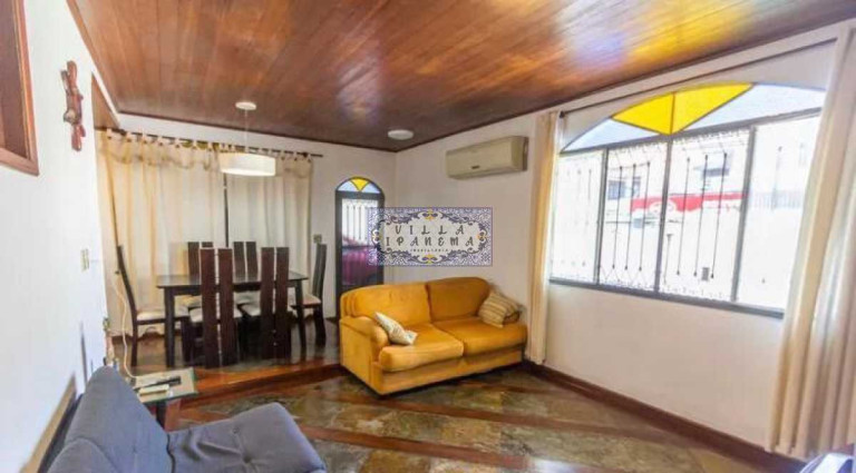 Imagem Imóvel com 3 Quartos à Venda, 189 m² em Curicica - Rio De Janeiro Imagem Imóvel com 3 Quartos à Venda, 189 m² em Curicica - Rio De Janeiro