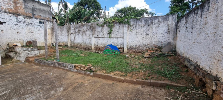 Imagem Casa com 3 Quartos à Venda, 360 m² em Centro - Cruzília Imagem Casa com 3 Quartos à Venda, 360 m² em Centro - Cruzília