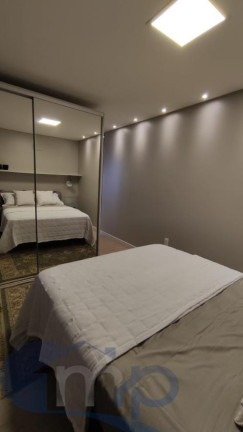 Imagem Apartamento com 4 Quartos à Venda, 136 m² em Predial - Torres