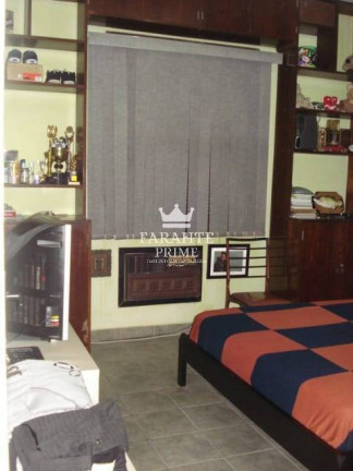 Imagem Sobrado com 3 Quartos à Venda, 244 m² em Aparecida - Santos