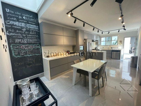 Imagem Casa com 4 Quartos à Venda, 402 m² em Planalto Paulista - São Paulo Imagem Casa com 4 Quartos à Venda, 402 m² em Planalto Paulista - São Paulo