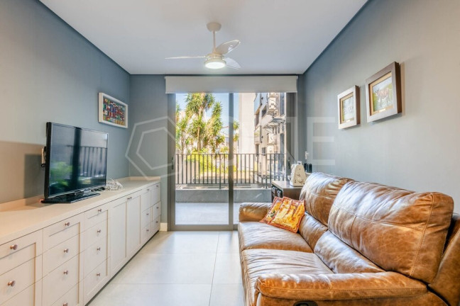 Imagem Apartamento com 3 Quartos à Venda, 369 m² em Rio Branco - Porto Alegre Imagem Apartamento com 3 Quartos à Venda, 369 m² em Rio Branco - Porto Alegre