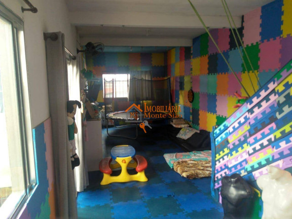 Imagem Casa com 5 Quartos à Venda, 184 m² em Jardim Almeida Prado - Guarulhos Imagem Casa com 5 Quartos à Venda, 184 m² em Jardim Almeida Prado - Guarulhos