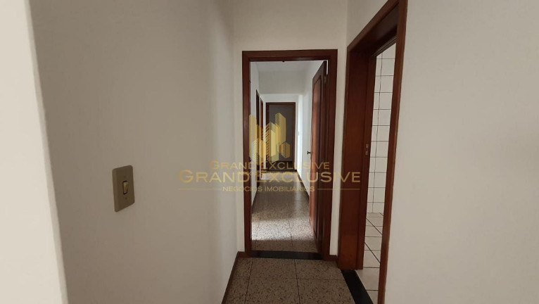 Imagem Apartamento com 3 Quartos à Venda, 230 m² em Centro - Balneário Camboriú Imagem Apartamento com 3 Quartos à Venda, 230 m² em Centro - Balneário Camboriú