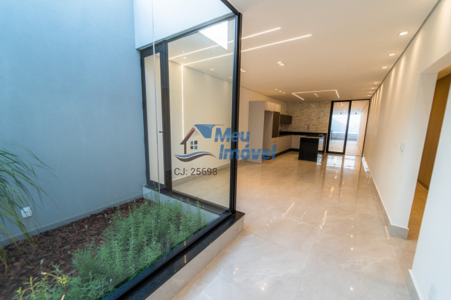 Imagem Casa com 4 Quartos à Venda, 280 m² em Setor Habitacional Arniqueira (águas Claras) - Brasília Imagem Casa com 4 Quartos à Venda, 280 m² em Setor Habitacional Arniqueira (águas Claras) - Brasília
