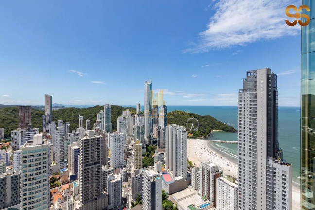 Imagem Apartamento com 4 Quartos à Venda, 228 m² em Pioneiros - Balneário Camboriú Imagem Apartamento com 4 Quartos à Venda, 228 m² em Pioneiros - Balneário Camboriú