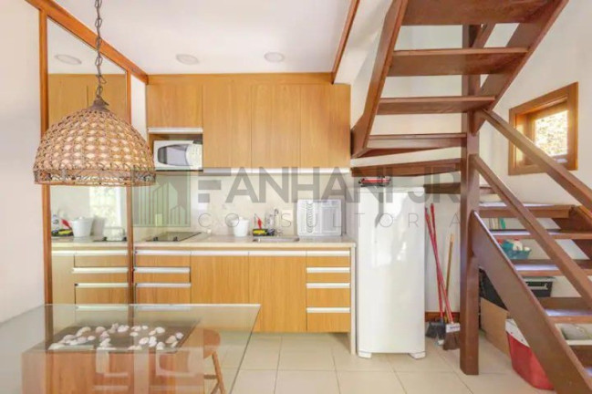 Imagem Imóvel com 2 Quartos à Venda, 60 m² em Curral - Ilha Bela - Ilhabela Imagem Imóvel com 2 Quartos à Venda, 60 m² em Curral - Ilha Bela - Ilhabela