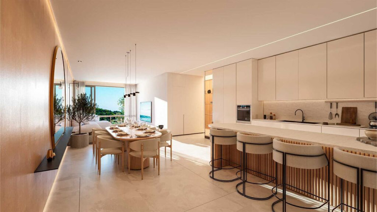 Imagem Imóvel com 4 Quartos à Venda, 252 m² em Pioneiros - Balneário Camboriú Imagem Imóvel com 4 Quartos à Venda, 252 m² em Pioneiros - Balneário Camboriú