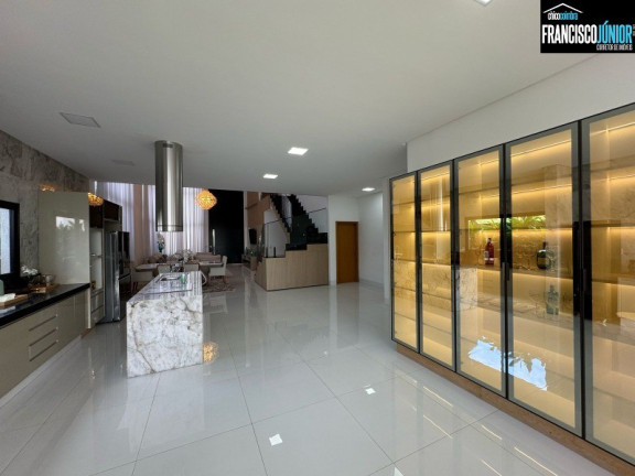 Imagem Casa com 4 Quartos à Venda, 618 m² em Condomínio Do Lago - Goiânia Imagem Casa com 4 Quartos à Venda, 618 m² em Condomínio Do Lago - Goiânia