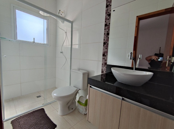 Imagem Casa com 3 Quartos à Venda, 250 m² em Vila Guilhermina - Praia Grande Imagem Casa com 3 Quartos à Venda, 250 m² em Vila Guilhermina - Praia Grande