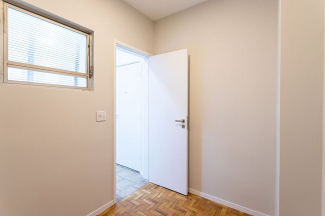 Imagem Apartamento com 3 Quartos à Venda, 195 m² em Jardim Paulistano - São Paulo