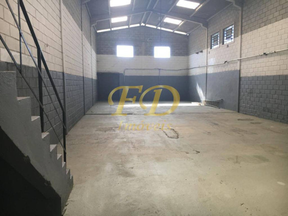 Imagem Galpão para Alugar, 500 m² em Terra Preta - Mairiporã Imagem Galpão para Alugar, 500 m² em Terra Preta - Mairiporã