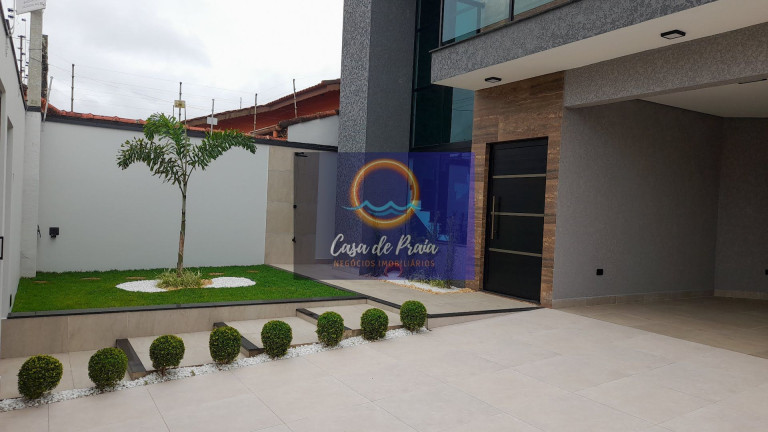 Imagem Sobrado com 4 Quartos à Venda, 210 m² em Estância São José - Peruíbe Imagem Sobrado com 4 Quartos à Venda, 210 m² em Estância São José - Peruíbe