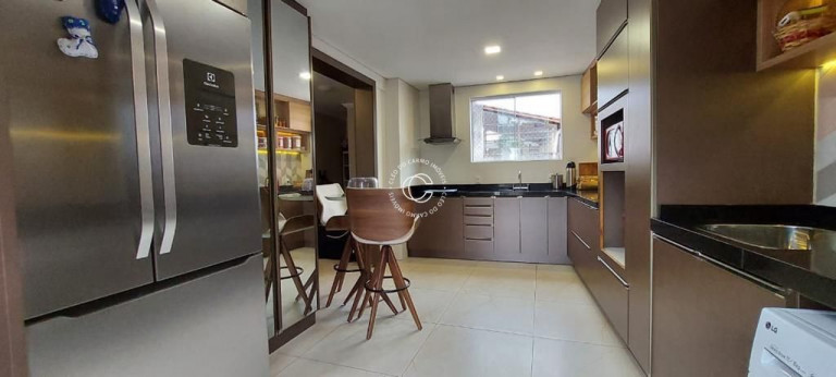 Imagem Apartamento com 2 Quartos à Venda, 120 m² em Centro - Santa Maria Imagem Apartamento com 2 Quartos à Venda, 120 m² em Centro - Santa Maria