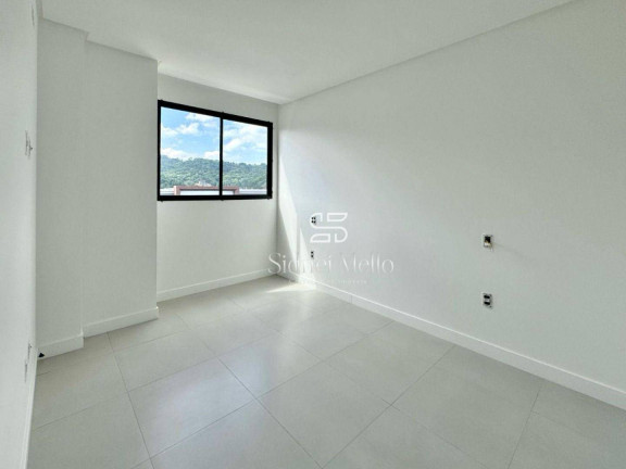 Imagem Imóvel com 1 Quarto à Venda, 50 m² em 2 Quadra Centro - Balneário Camboriú Imagem Imóvel com 1 Quarto à Venda, 50 m² em 2 Quadra Centro - Balneário Camboriú