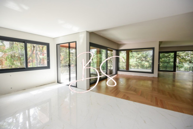 Imagem Apartamento com 3 Quartos à Venda, 319 m² em Planalto - Gramado Imagem Apartamento com 3 Quartos à Venda, 319 m² em Planalto - Gramado