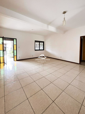 Imagem Casa com 2 Quartos à Venda, 250 m² em Jardim Atlântico Leste (itaipuaçu) - Maricá Imagem Casa com 2 Quartos à Venda, 250 m² em Jardim Atlântico Leste (itaipuaçu) - Maricá