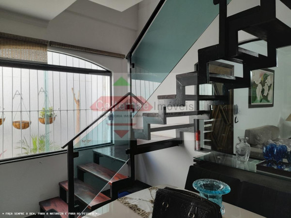 Imagem Casa com 3 Quartos à Venda, 200 m² em Vila Aparecida - Taubaté Imagem Casa com 3 Quartos à Venda, 200 m² em Vila Aparecida - Taubaté