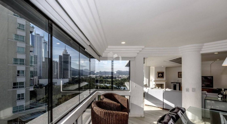 Imagem Apartamento com 3 Quartos à Venda, 343 m² em Centro - Balneário Camboriú