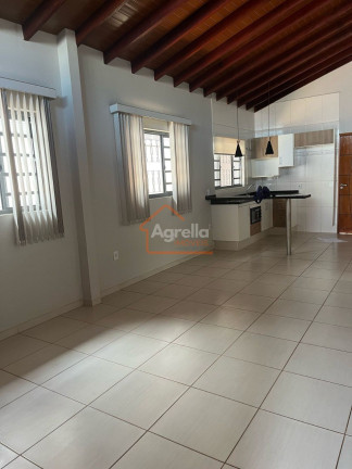 Imagem Casa com 3 Quartos à Venda, 160 m² em Jardim Silvania - Mogi Mirim Imagem Casa com 3 Quartos à Venda, 160 m² em Jardim Silvania - Mogi Mirim