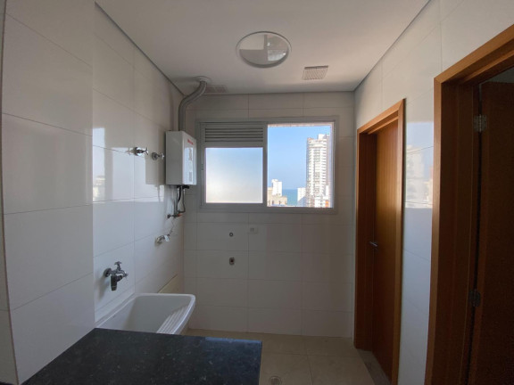 Imagem Apartamento com 3 Quartos à Venda, 127 m² em Boqueirão - Santos