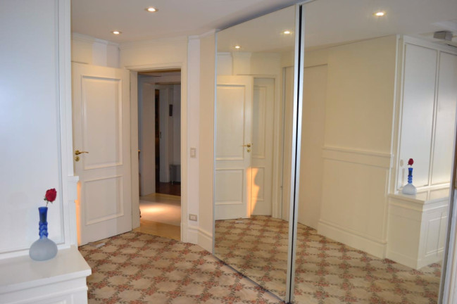 Imagem Apartamento com 4 Quartos para Alugar, 600 m² em Moema - São Paulo