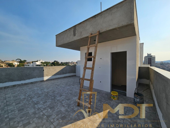 Imagem Imóvel com 2 Quartos à Venda, 100 m² em Rio Branco - Belo Horizonte Imagem Imóvel com 2 Quartos à Venda, 100 m² em Rio Branco - Belo Horizonte