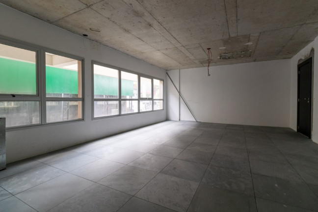 Sala Comercial à Venda, 105 m² em Sumarezinho - São Paulo